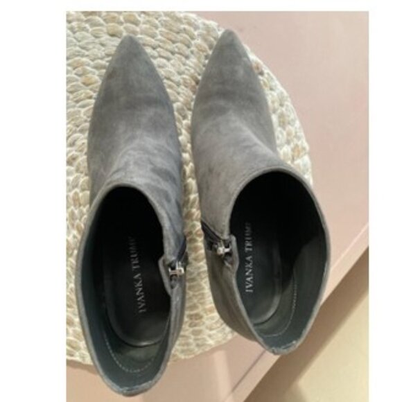 IVANKA TRUMP GRAY SUEDE HIGH HEEL BOOTS - Picture 5 of 8